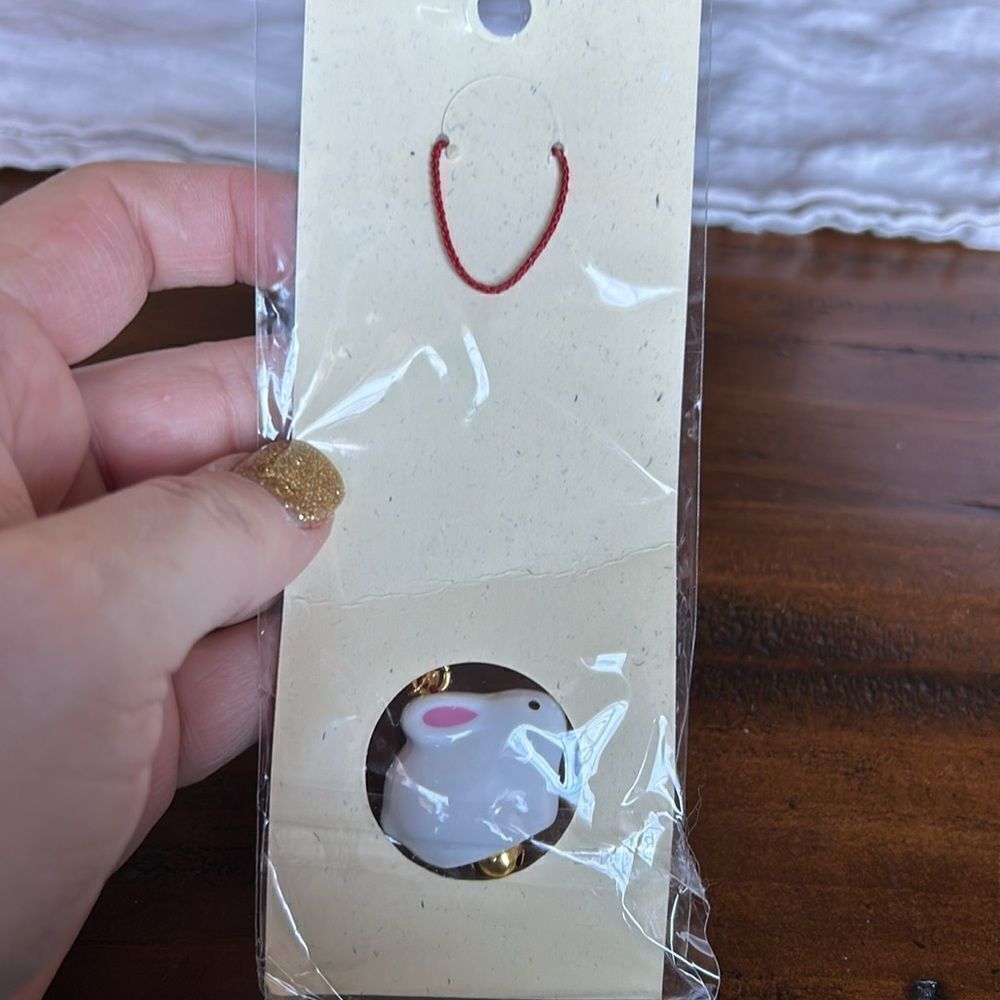 Pendant Rabbits  - Picture 4 of 4